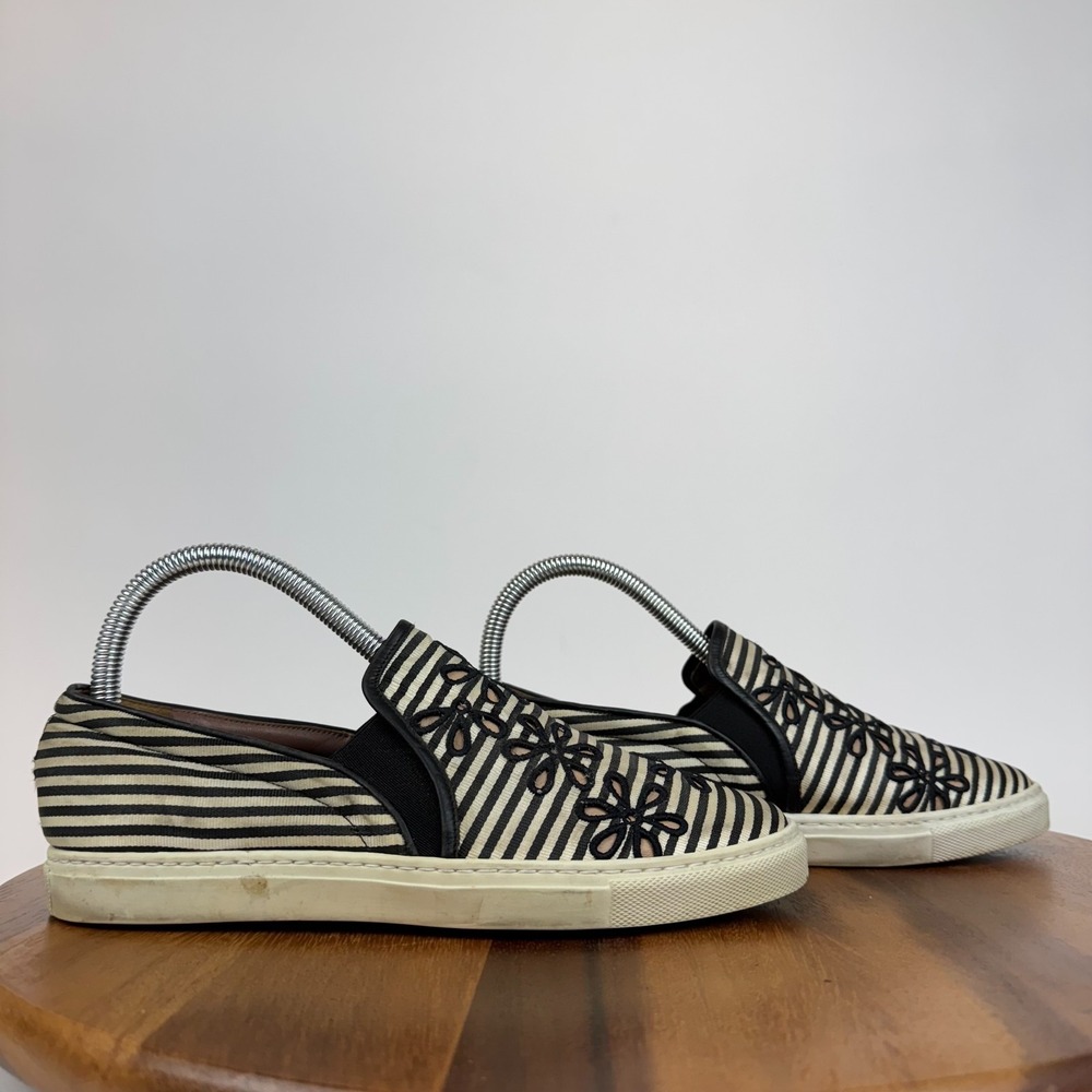 Womens Tabitha Simmons Striped Floral Slip On Casual Shoes Sneakers Size 37 US 7